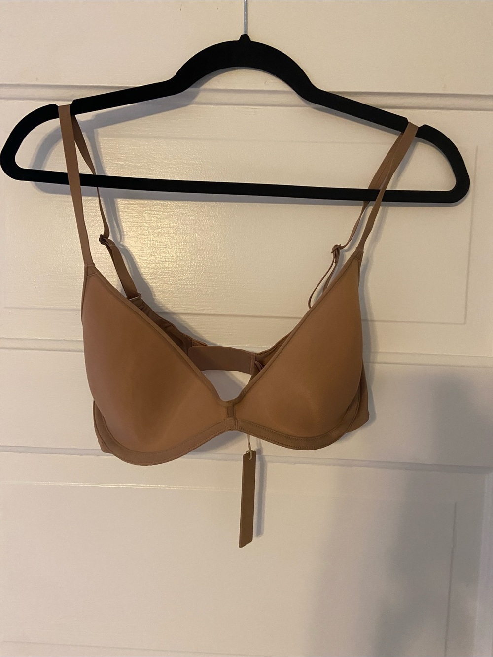 SKIMS Smooth Bra in Tan